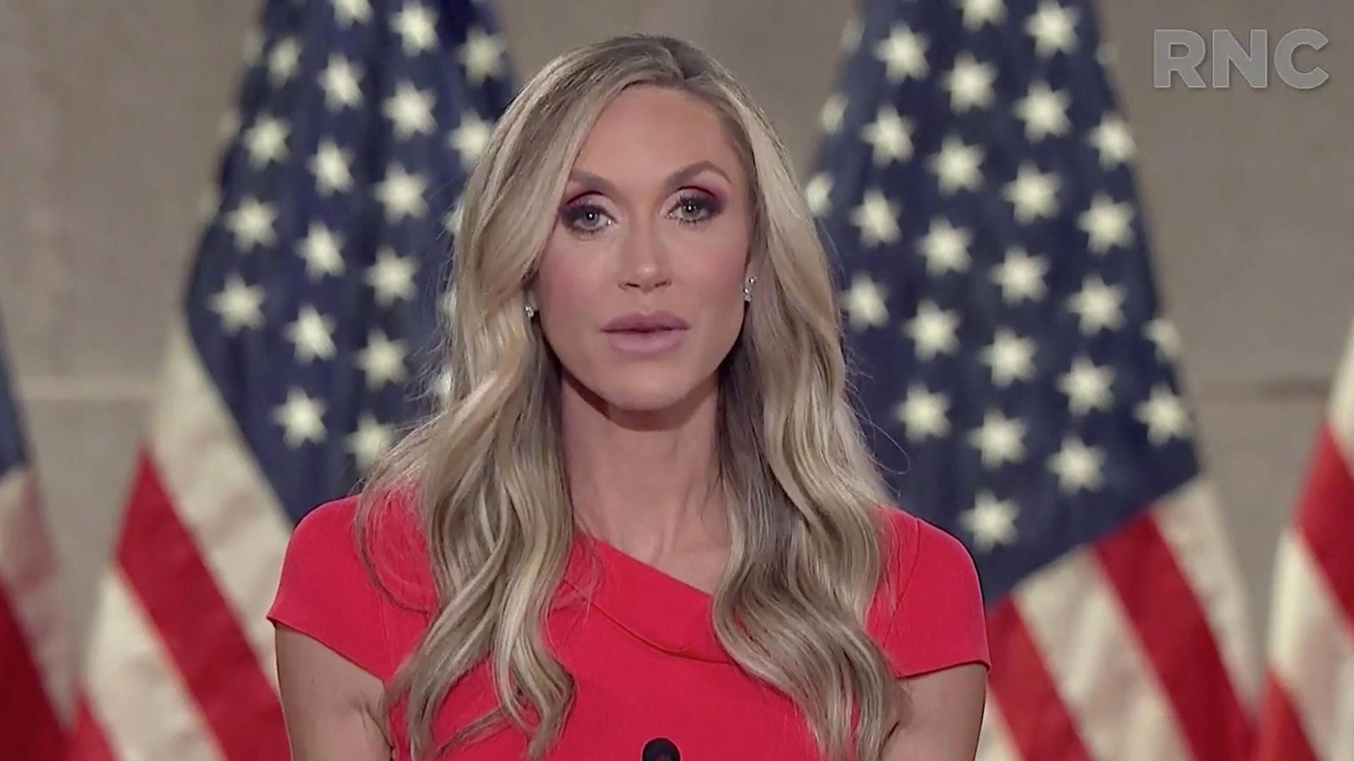 Lara Trump spricht bei einer Wahlkampfveranstaltung in 2021 (Archivbild). Ihr werden politische Ambitionen nachgesagt.