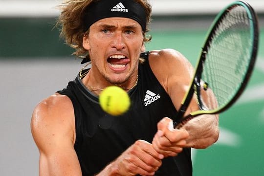 Alexander Zverev darf bei den French Open am Abend spielen.