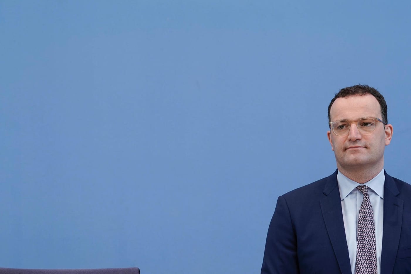 Gesundheitsminister Jens Spahn: "Wenn das einem Minister der SPD einfiele, wüssten wir, was zu tun ist", schoss SPD-Chef Walter-Borjans in Richtung Union.