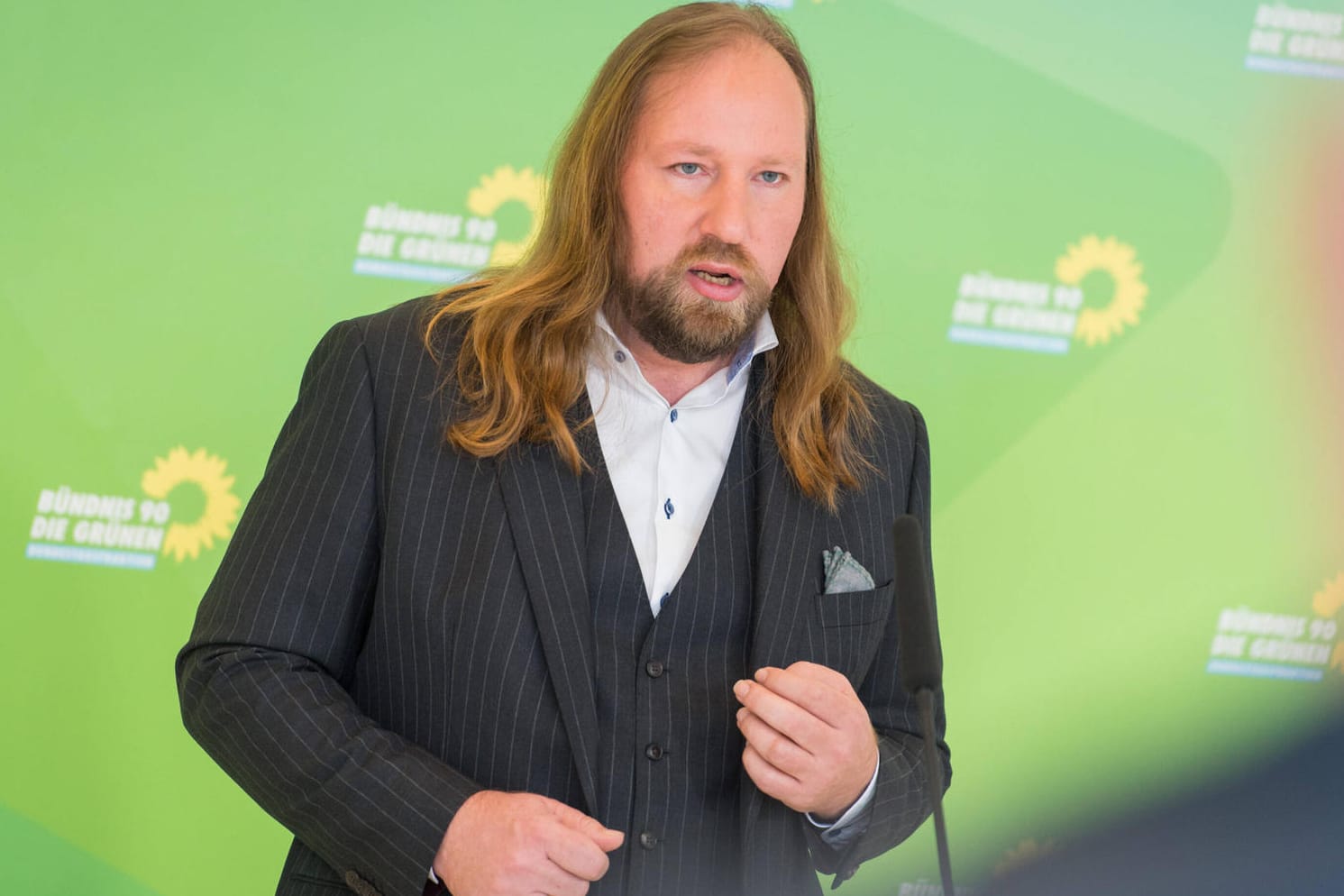 Anton Hofreiter: Der Grünen-Fraktionschef erklärt im Gastbeitrag, wie sich die Grünen einen sozial gerechten Klimaschutz vorstellen.