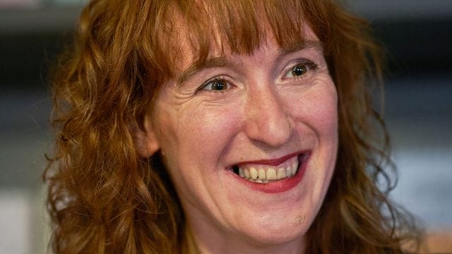 Die Schriftstellerin Nora Bossong.
