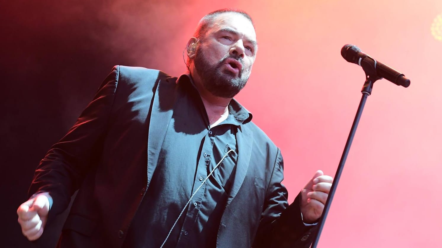 Marian Gold tritt noch heute mit neuen Musikern als Alphaville auf.