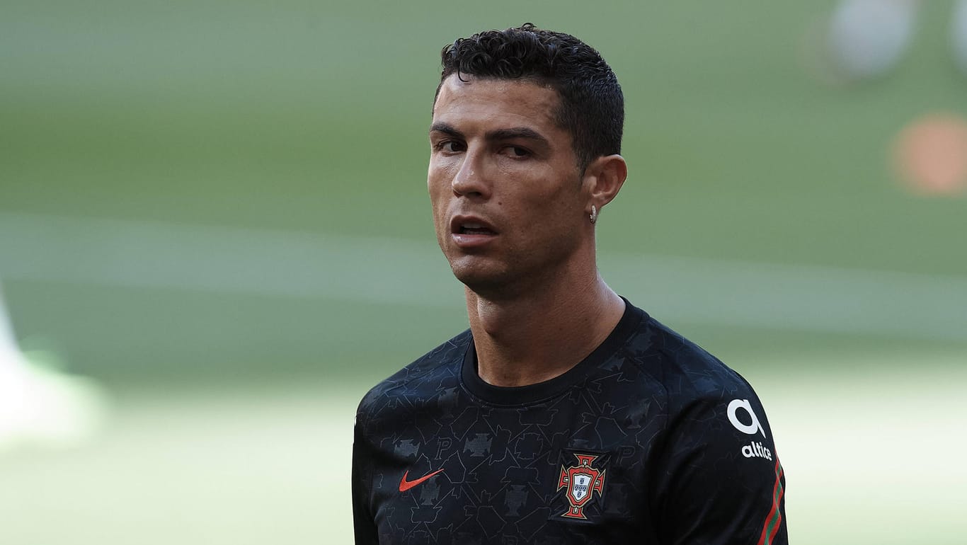 Cristiano Ronaldo: Der Fußball-Superstar muss mit der portugiesischen Nationalmannschaft vorerst in Quarantäne.