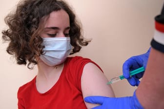Impfen von Kindern: Auch Moderna beantragt jetzt die Marktzulassung für Jugendliche.