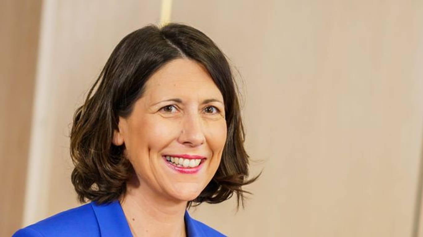 Daniela Schmitt (FDP)