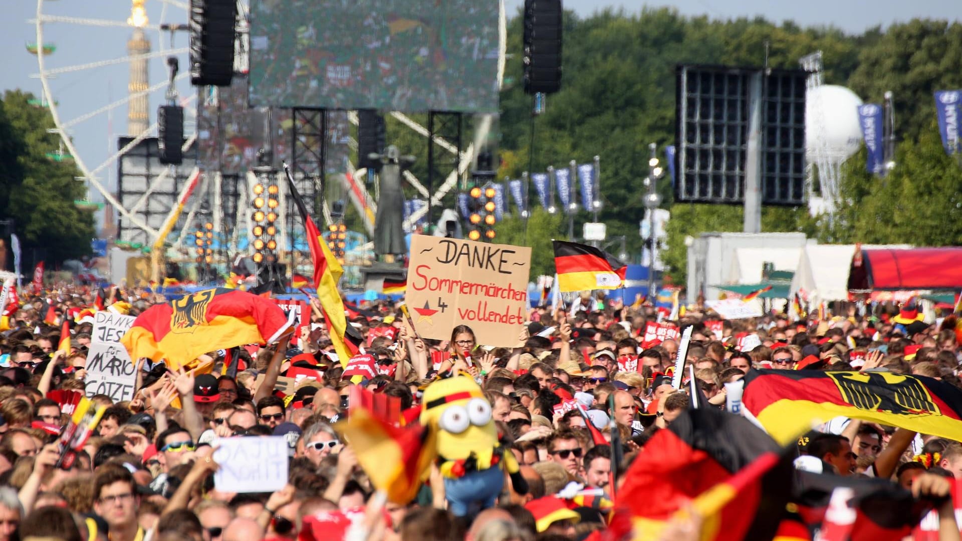 Fanparty zur Fußball-Weltmeisterschaft 2014: Bilder wie diese wird es zur aktuellen Europameisterschaft wohl nicht geben.