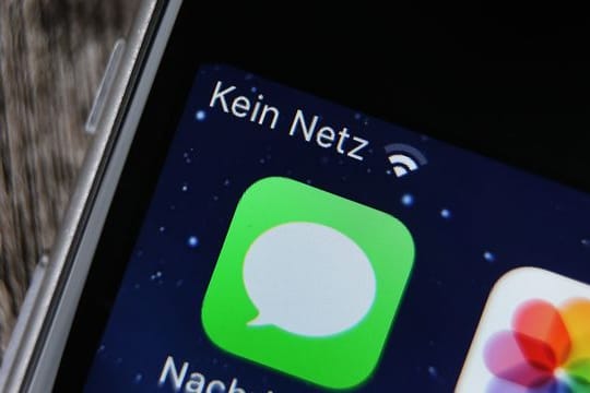 Kein Netz: Der Handyempfang ist in vielen ländlichen Regionen Deutschlands noch immer sehr lückenhaft.