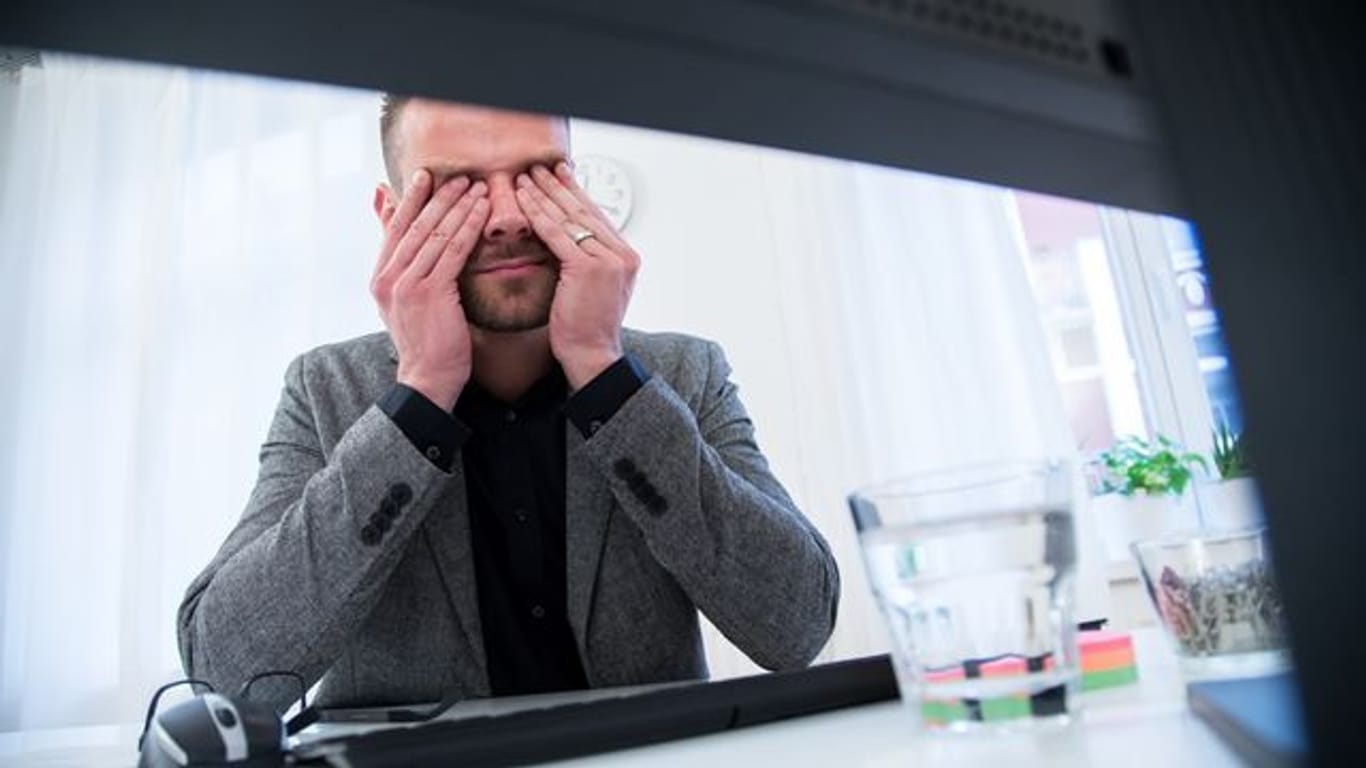 Über psychische Belastungen wird am Arbeitsplatz oft nicht offen gesprochen.