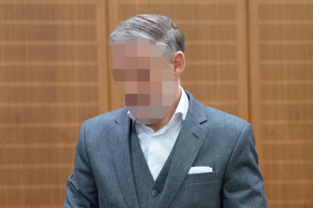 Der Angeklagte Jan M. beim Prozess in Frankfurt (Archivbild): Die Verurteilung des Lokalbesitzers ist rechtskräftig.