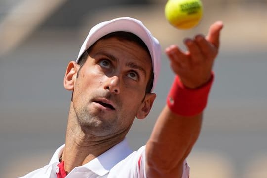 Hat bei den French Open das Halbfinale im Blick: Novak Djokovic.