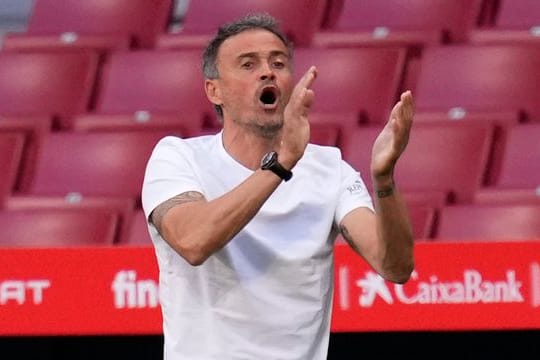 Hat den Aufbau einer Reserve-Blase begonnen: Spaniens Trainer Luis Enrique.