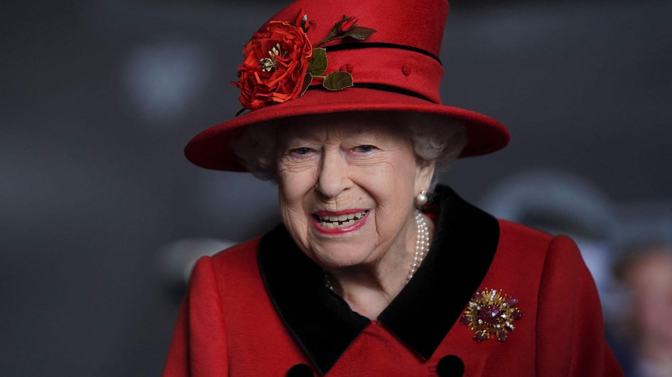 Queen Elizabeth II.: Ein Portrait der Königin soll aus einer Universität entfernt werden.