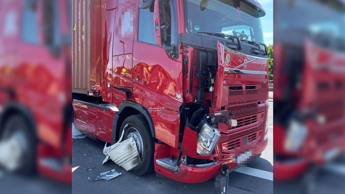 Der in Mitleidenschaft gezogene rote Volvo: Mit diesem Truck bremste der Lasterfahrer das Fahrzeug seines bewusstlosen Kollegen.