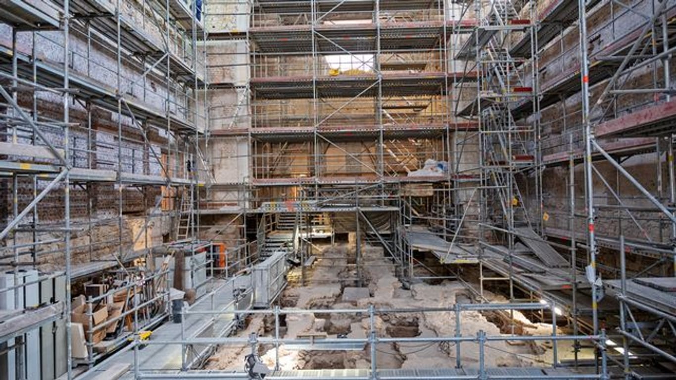 In der Kirche St. Johannis in Mainz befindet sich ein Gerüst