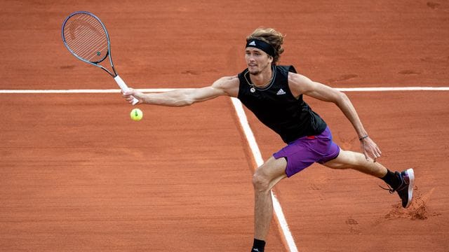 Alexander Zverev tritt heute gegen Stefanos Tsitsipas an. Alexander Zverev tritt heute gegen Stefanos Tsitsipas an.