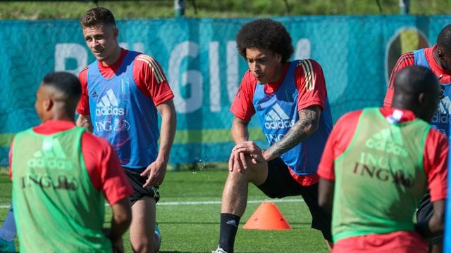 Belgiens Nationalspieler bekamen königlichen Besuch.