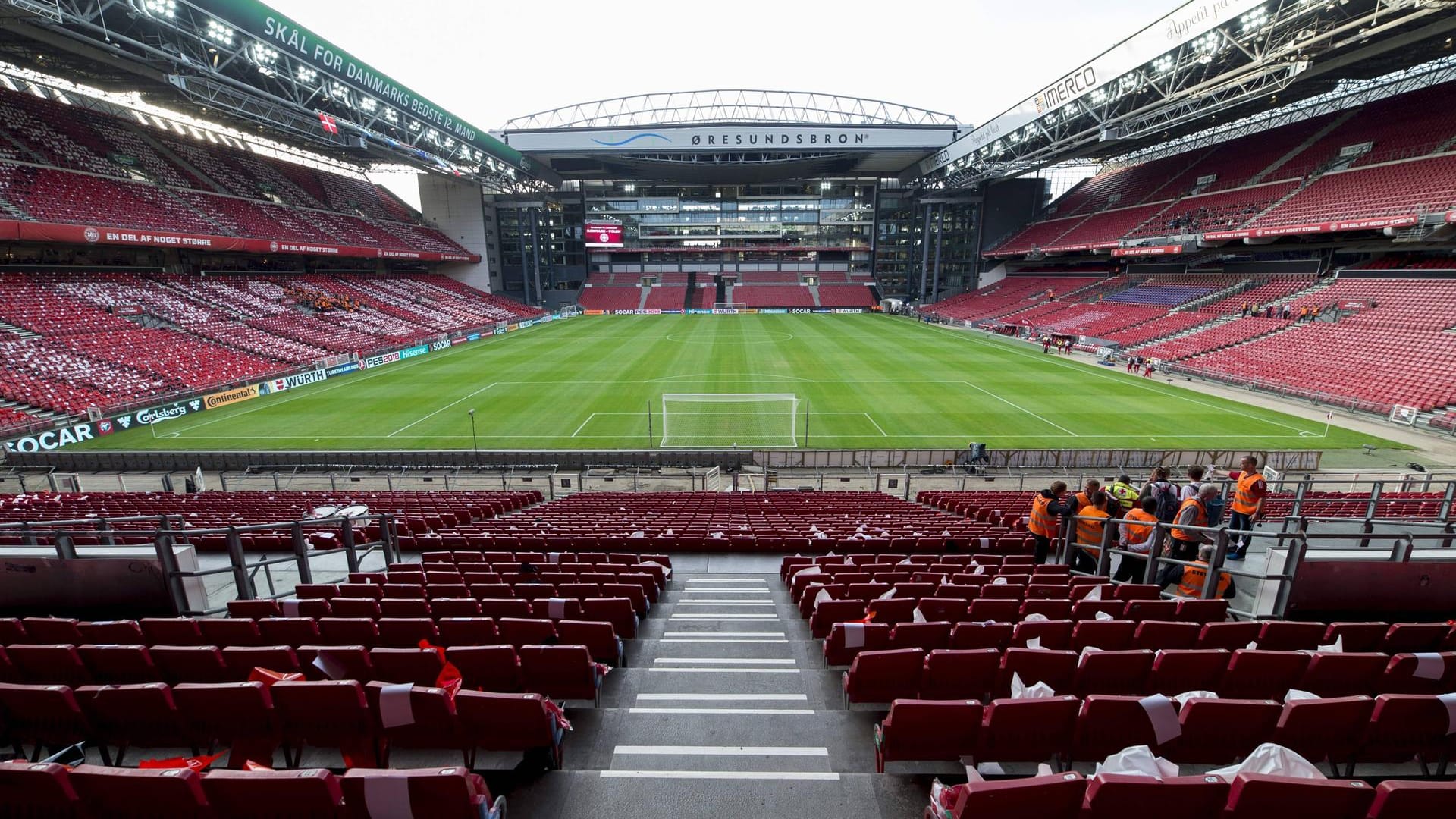 Das Parken in Kopenhagen: Hier wird Finnlands erstes EM-Spiel vor gut 16.000 Zuschauern stattfinden.