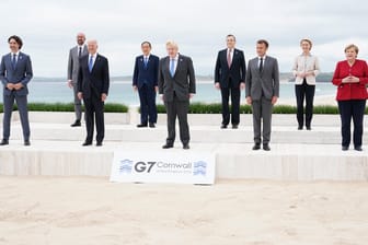 Schön, dass ihr alle da seid: Erstmals seit zwei Jahren kommen die Staats- und Regierungschefs der G7 wieder persönlich zusammen.