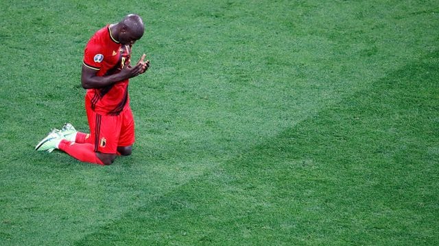 Romelu Lukaku (Belgien) feiert das 3:0 gegen Russland.