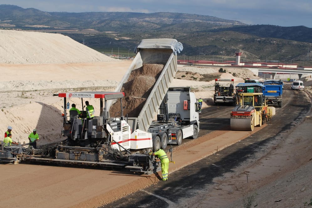 Projekt in Spanien: Papierasche erfüllt die technischen Anforderungen von Zement.