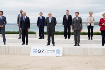 Staats- und Regierungschefs beim G7-Gipfel in Cornwall: Es ist das erste Mal, dass die Kritik an China in einer Abschlusserklärung so deutlich formuliert wird.