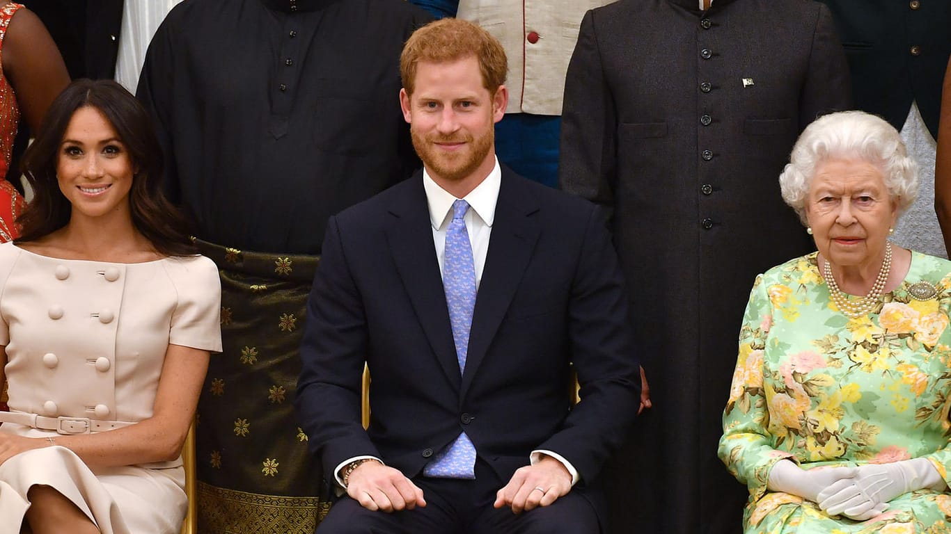 Meghan, Harry und die Queen: Haben die Royals etwa Streit wegen eines einfachen Vornamens?