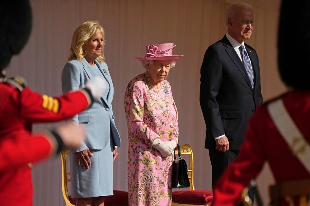US-Präsident Joe Biden und seine Frau Jill besuchen die Queen in Windsor.
