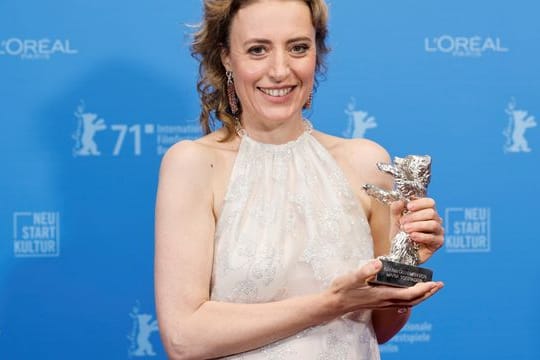 Maren Eggert hat bei der Berlinale den Silbernen Bären für die beste schauspielerische Leistung in einer Hauptrolle erhalten.