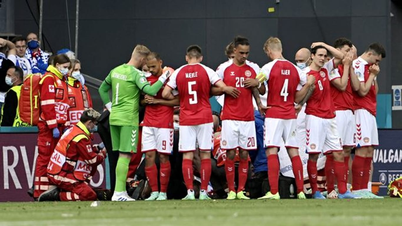 Nach dem Drama um ihren Mitspieler Christian Eriksen wollen Dänemarks Spieler mit einer klaren Botschaft in das Belgien-Spiel gehen.