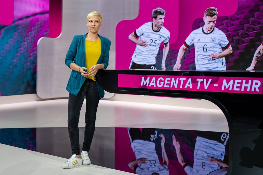 Anett Sattler bei der Eröffnung des Magenta-TV-EM-Studios: Lohnt sich das Abo?