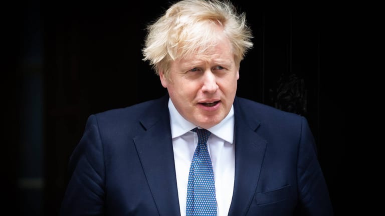 Premierminister Boris Johnson: In England werden die Corona-Maßnahmen verlängert.