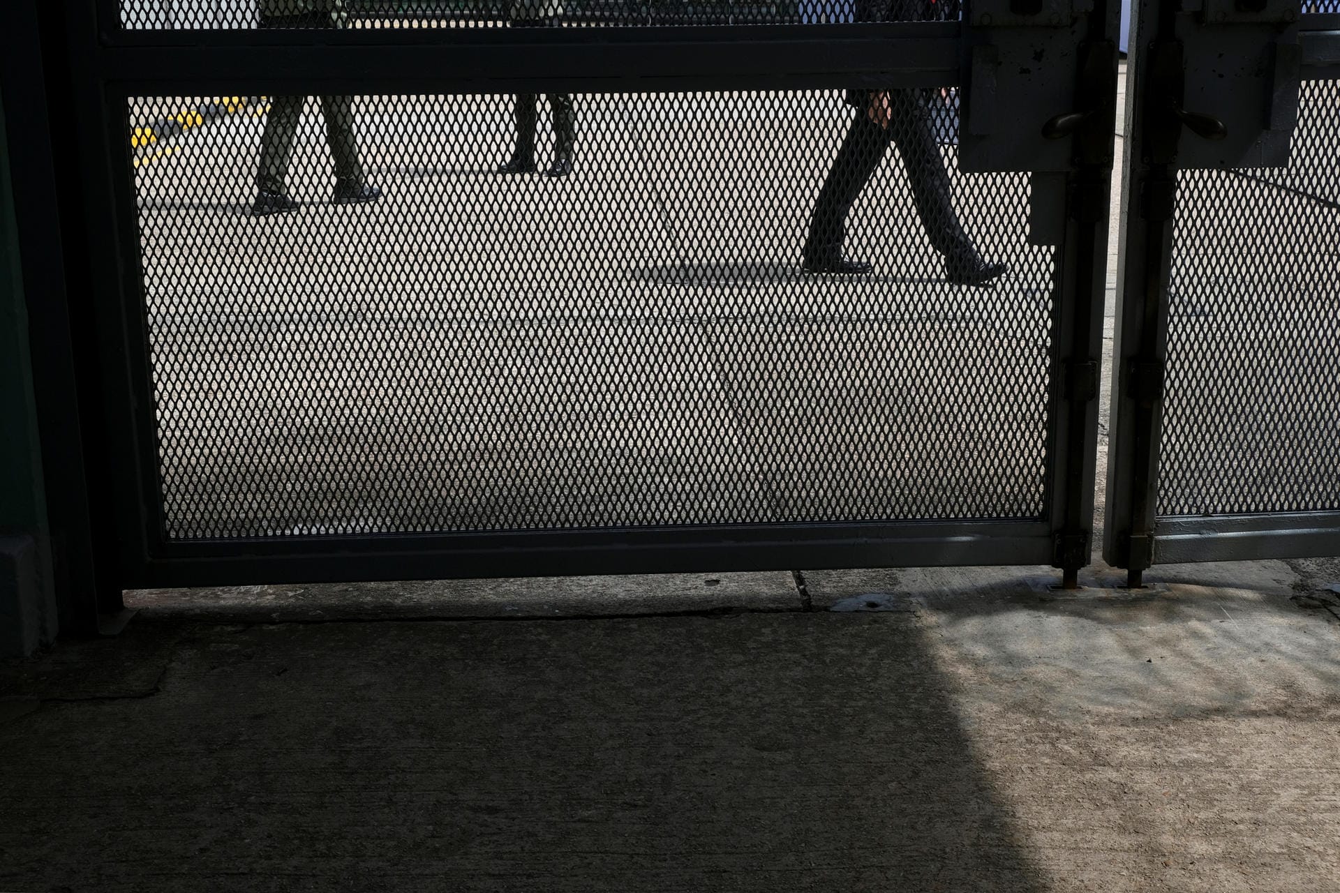 Wächter in einem Gefängnis in Hong-Kong (Symbolbild): Die Vorwürfe gegen China sind laut UN-Experten "extrem alarmierend".