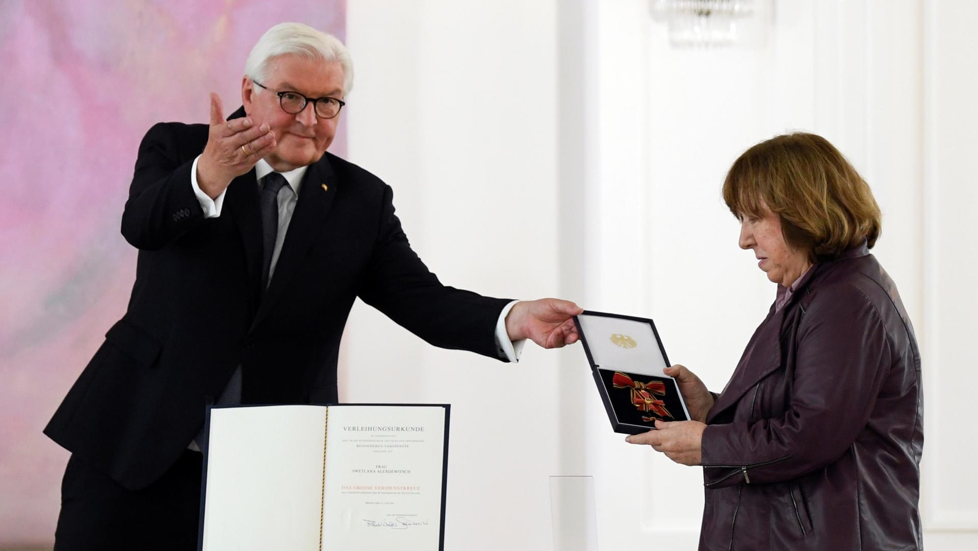 Bundespräsident Frank-Walter Steinmeier: Über Belarus habe Deutschland im vergangenen Jahr "mehr gelernt, als wir je zuvor wussten".