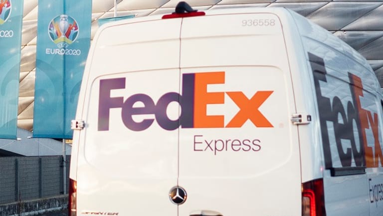 Die Fußball Arena in München ist eins von elf Stadien, welches während der Fußball-EM von FedEx beliefert wird.