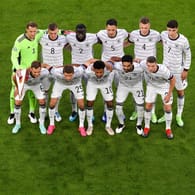 Das deutsche Team vor dem Anpfiff gegen Frankreich: Nur ein DFB-Akteur erreichte Normalform.