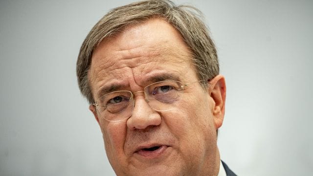 Armin Laschet spricht