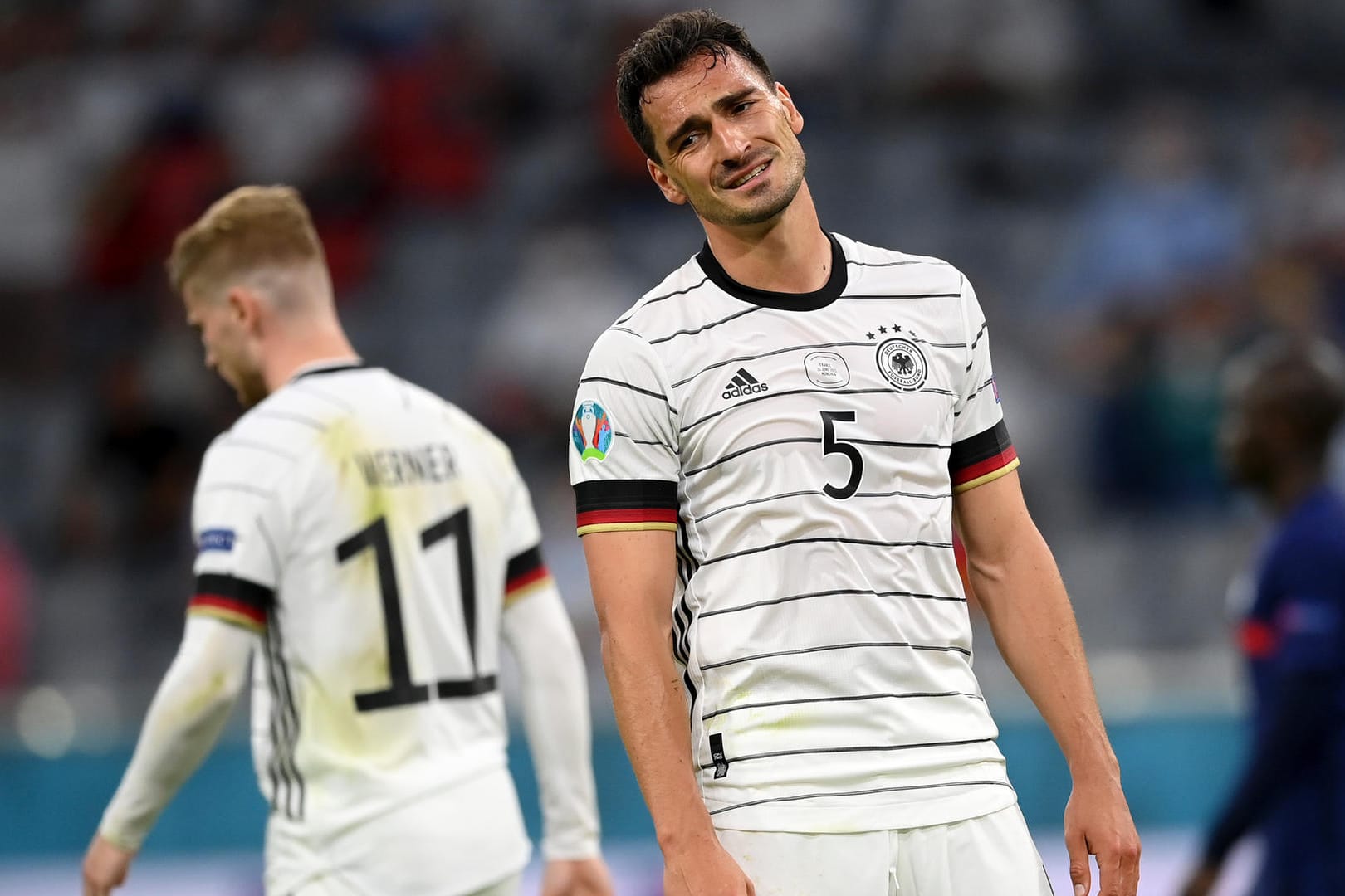 Mats Hummels wurde mit seinem Eigentor zum Unglücksraben – zeigte in einer anderen Szene aber starke Leistung.