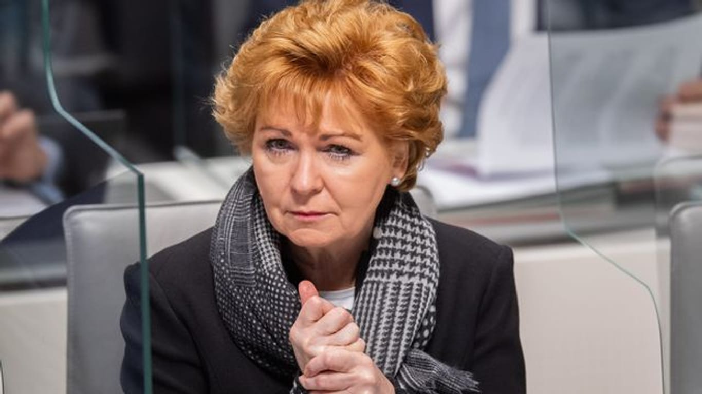 Barbara Havliza sitzt im Landtag