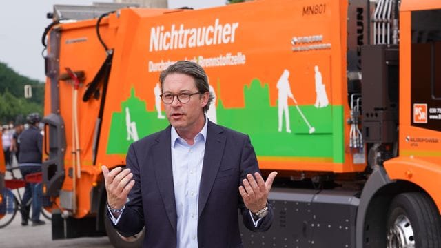 Brennstoffzellen-Müllfahrzeuge für die BSR