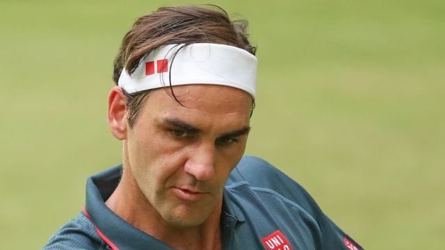 Musste sich im Achtelfinale dem Kanadier Félix Auger-Aliassime geschlagen geben: Roger Federer. Musste sich im Achtelfinale dem Kanadier Félix Auger-Aliassime geschlagen geben: Roger Federer.
