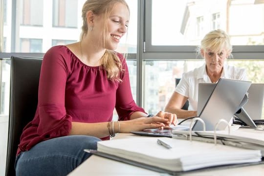 Traineeprogramme sind bei Berufseinsteigern beliebt.