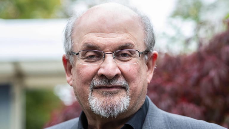 Salman Rushdie: Der Schriftsteller untersucht das Verhältnis von Freiheit und Religion.