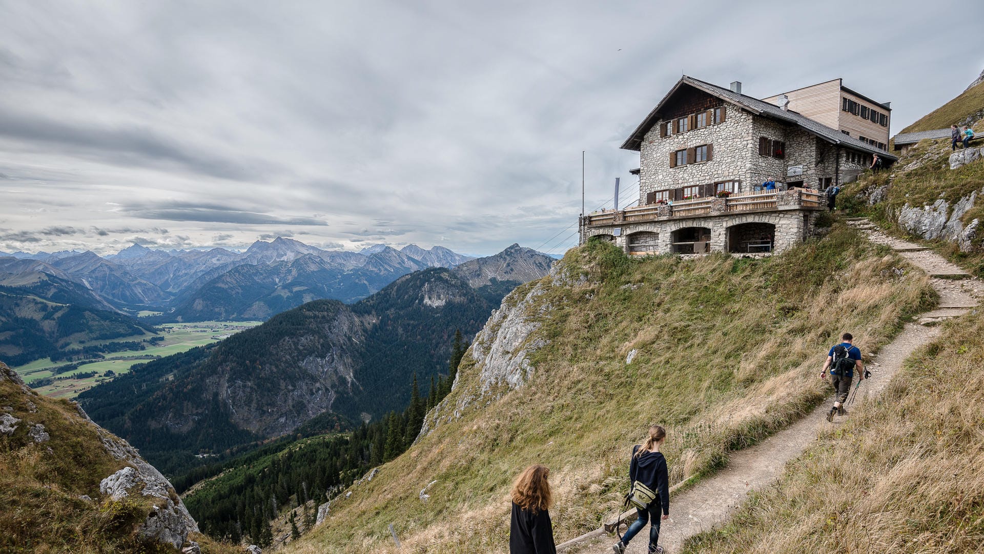 Wandern in den Alpen: Die Bergsaison hat begonnen.