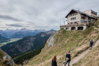 Wandern in den Alpen: Die Bergsaison hat begonnen.