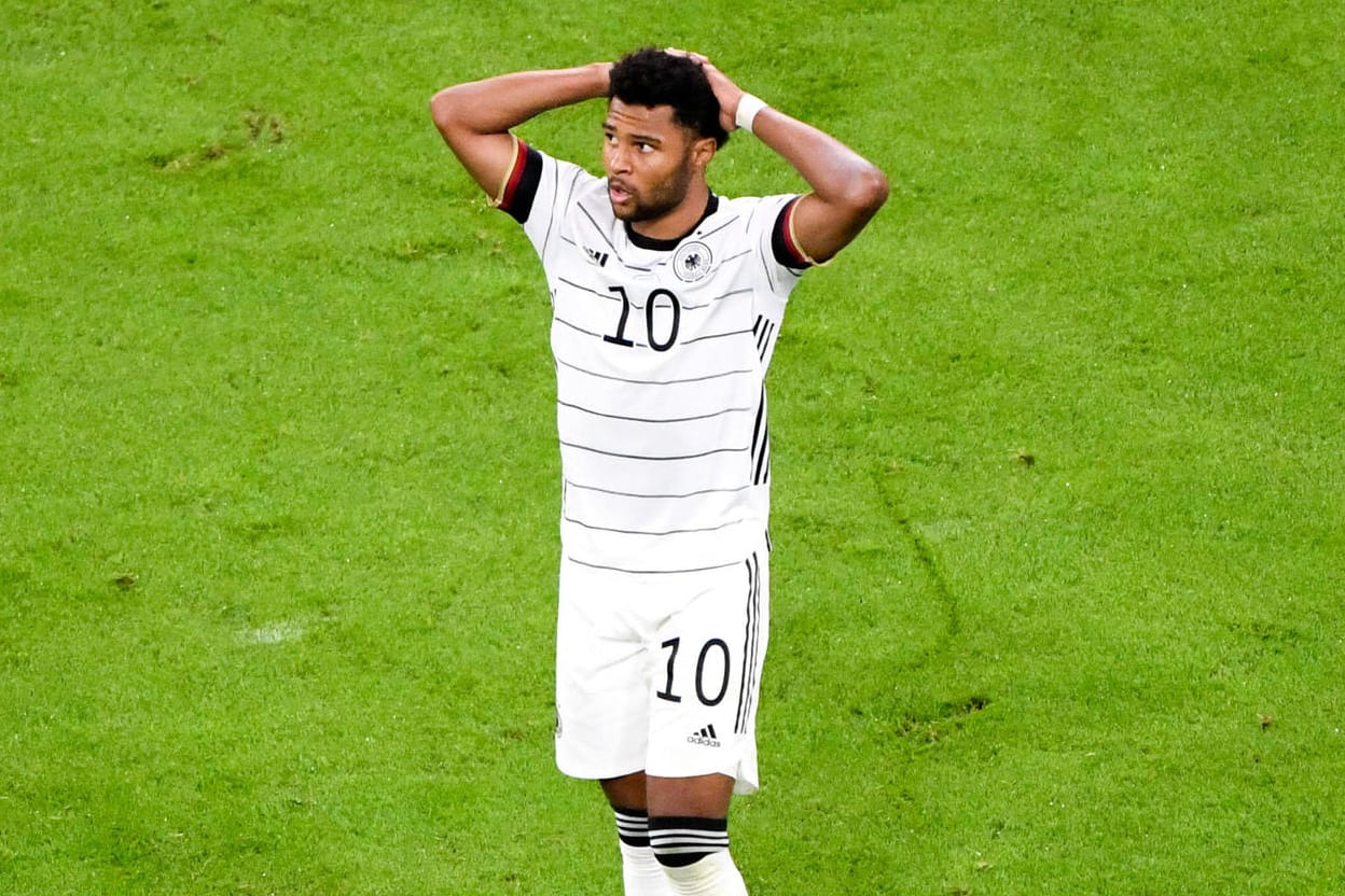 Serge Gnabry: Momentan muss der eigentliche Flügelspieler im Sturmzentrum aushelfen.