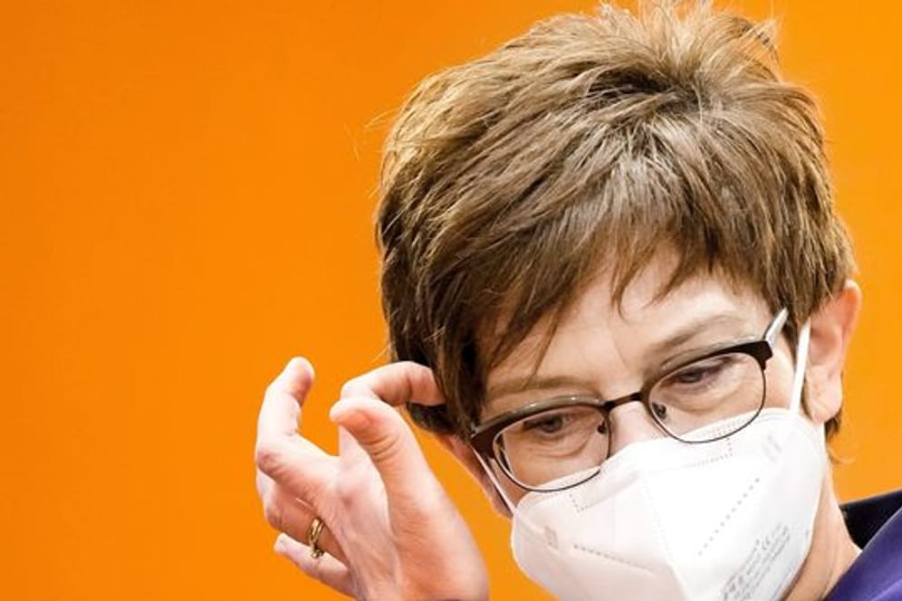 Annegret Kramp-Karrenbauer (CDU)