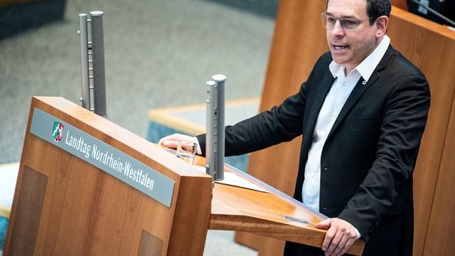 Arndt Klocke (Bündnis 90/Die Grünen), spricht im Landtag Arndt Klocke (Bündnis 90/Die Grünen), spricht im Landtag