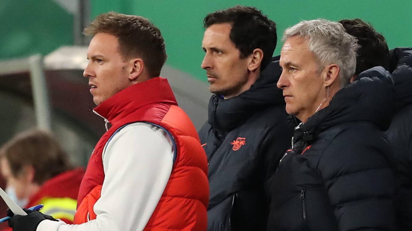 Julian Nagelsmann (l.): Der neue Bayern-Coach mit seinen Co-Trainern Dino Toppmöller und Xaver Zembrod (r.).