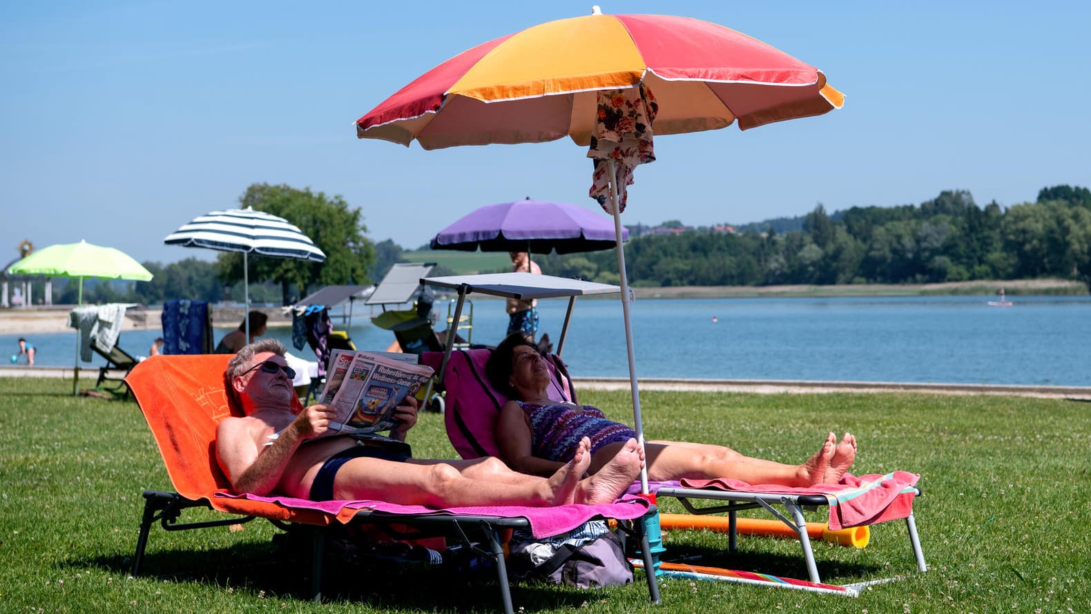 Waging am See in Bayern: Eine Hitzewelle hat Deutschland erreicht.