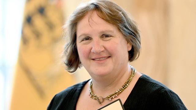 Kultusministerin Schopper